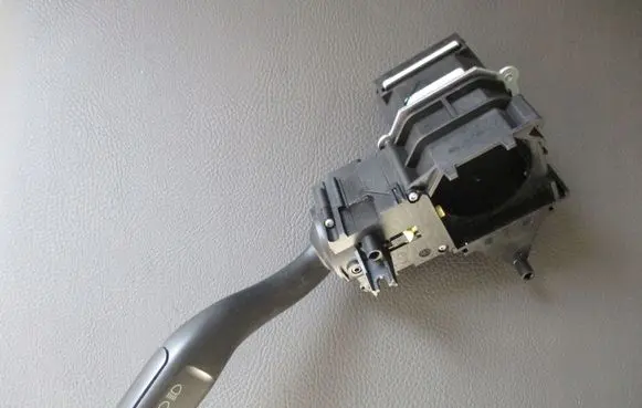 Audi A4 S4 B7 8E 8H Indicator stalk 4E0953513E