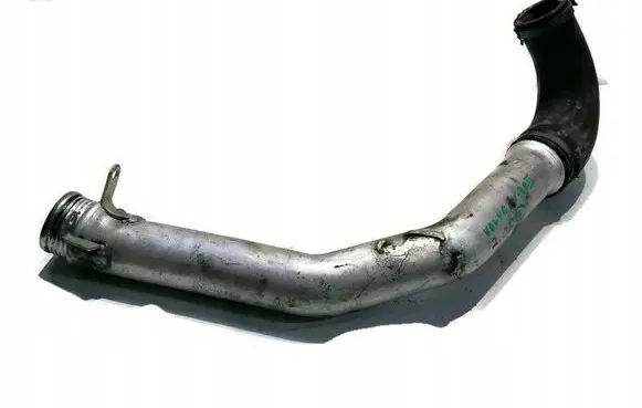 Volvo V40 Intercooler hose/pipe 31411651