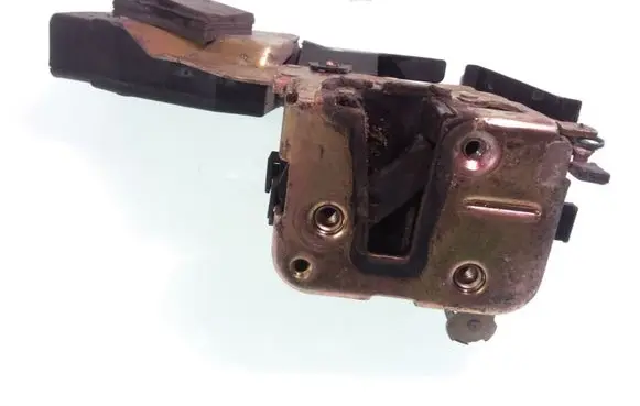 Mitsubishi Carisma Rear door lock