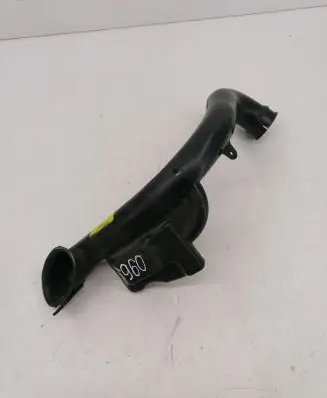 Nissan Note (E11) Air intake duct part 3981027959