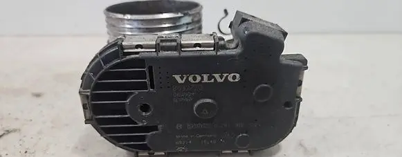 Volvo V70 Throttle valve 8692720 06W504 0281002701