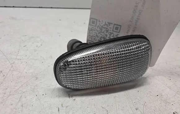 Volvo S80 Front fender indicator light 1234