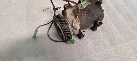Audi 100 S4 C4 Air conditioning (A/C) compressor (pump) 4A0260805AB
