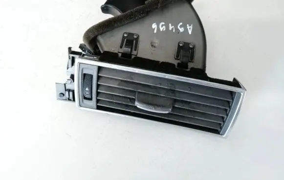 Audi A6 S6 C6 4F Dash center air vent grill 4f1820902b
