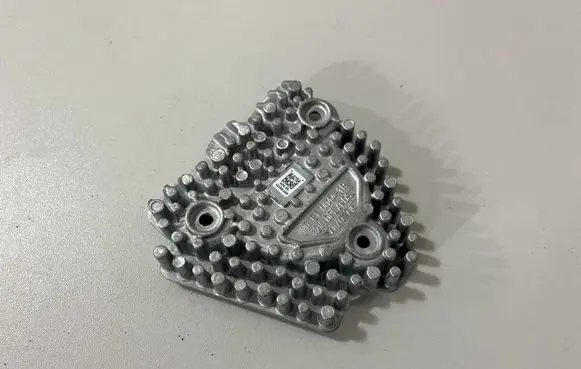 BMW X3 G01 LED ballast control module 5A0E618