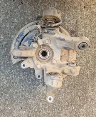 Ford Explorer V Rear wheel hub DB535B739A