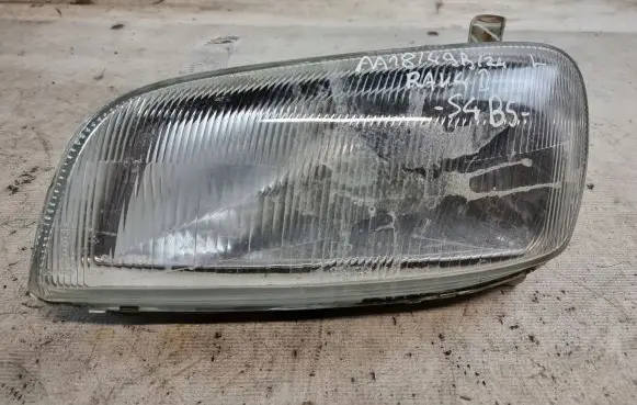 Toyota RAV 4 (XA10) Headlight/headlamp