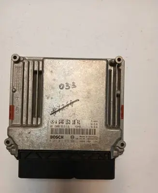 Mercedes-Benz Vito Viano W639 Engine control unit/module A6461531891 1039S05778 0281011973
