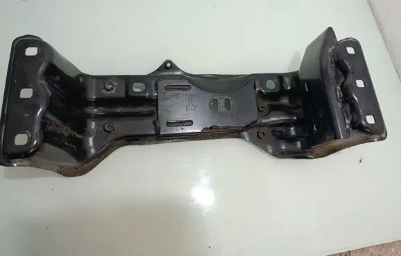 Dodge Durango III Gearbox mounting bracket 68229952AA