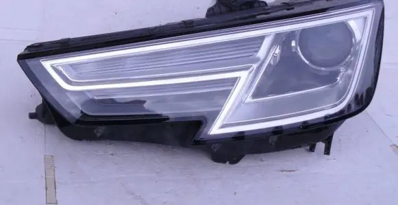 Audi A4 S4 B9 Headlight/headlamp 8W0941005 1090026 14SAA5668