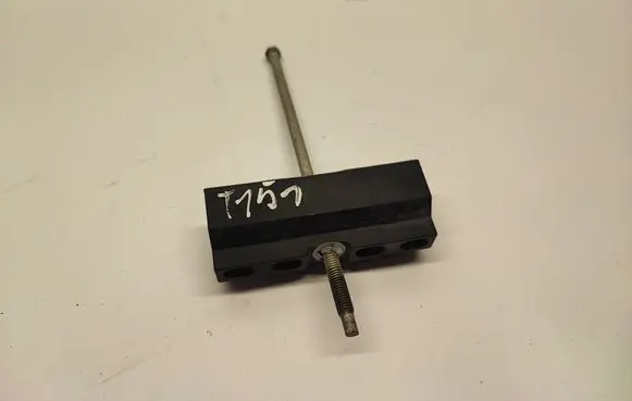 Ford Mustang VI Battery bracket 