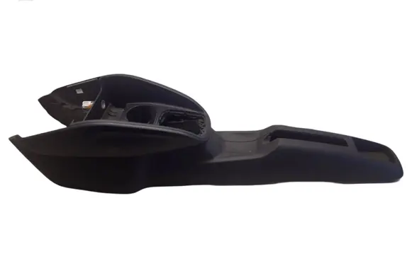 Mitsubishi Galant Center console 8X0863243A