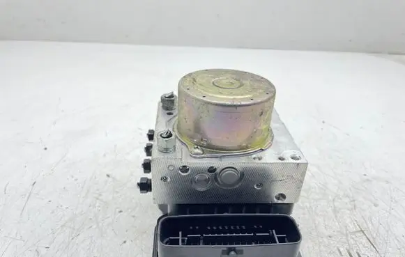 Toyota RAV 4 (XA50) ABS Pump 4451042220