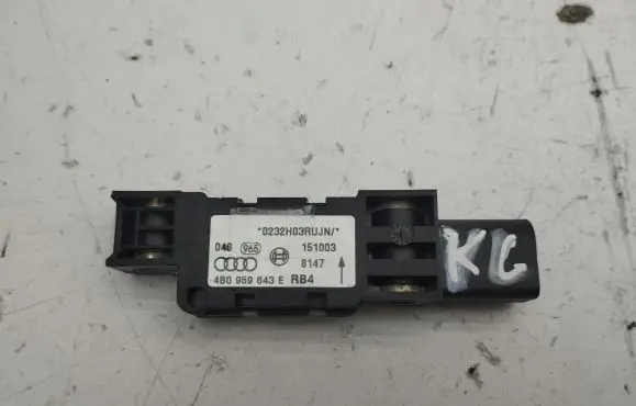 Audi A8 S8 D3 4E Airbag deployment crash/impact sensor 4B0959643E