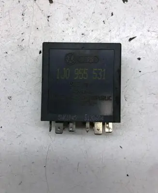 Volkswagen Golf IV Window wiper relay 1J0955531 5WK1045 192