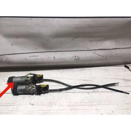 Mercedes-Benz SL R129 Seat adjustment motor 1298201942