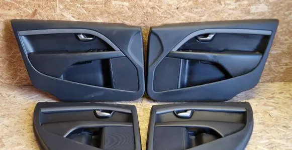 Volvo V70 Door card panel trim set 39883498 1641470 8686853