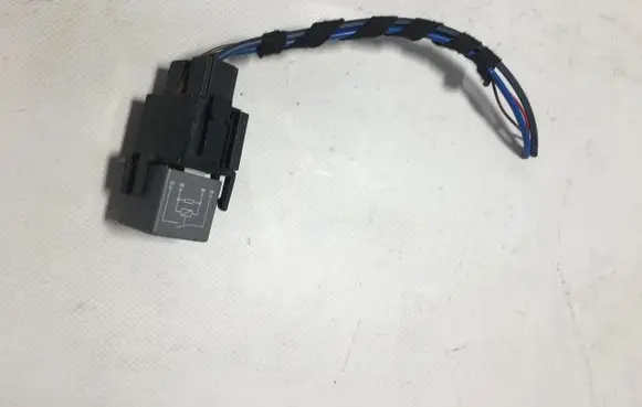 Mercedes-Benz C W205 Fuse A0009822923