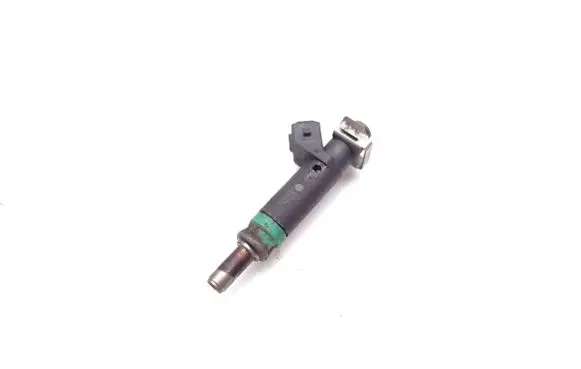 BMW 6 E63 E64 Fuel injector 7525721 3325C00619