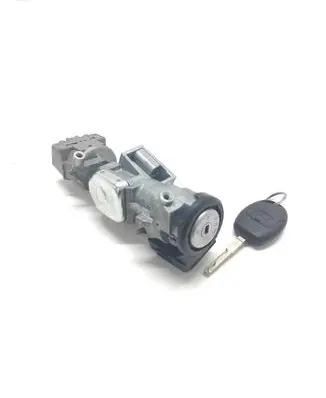 Ford Focus C-MAX Ignition lock 3M513F880AC