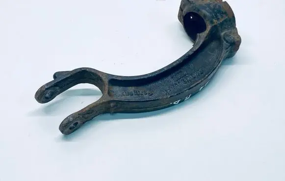 Audi A4 S4 B8 8K Lower shock absorber bracket 8K0413038K