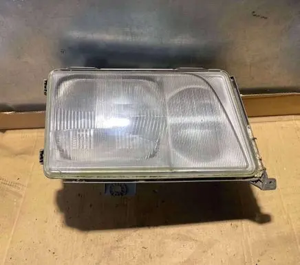 Mercedes-Benz E W124 Headlight/headlamp 1305235094
