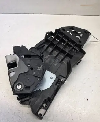 Volvo S60 Rear door lock 31301746