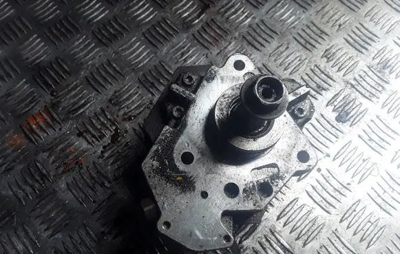 Renault Espace - Grand espace IV Fuel injection high pressure pump 8200170377