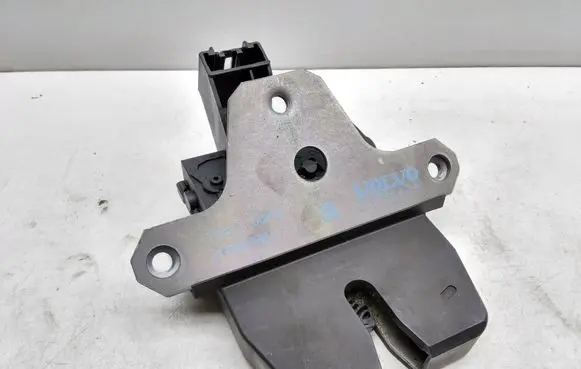 Volvo V40 Tailgate/trunk/boot lock/catch/latch 31335870
