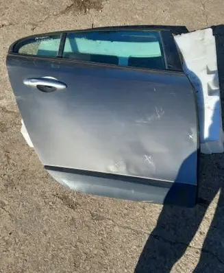 Renault Fluence Rear door 821009100R