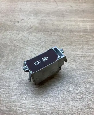 Renault Scenic I Passenger airbag on/off switch 7700839798C