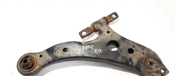 Toyota Previa (XR30, XR40) II Front lower control arm/wishbone