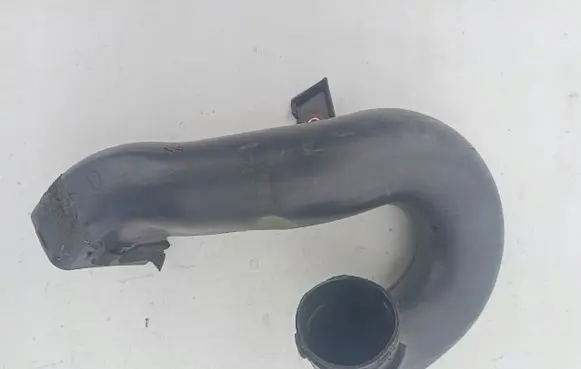 Intake resonator