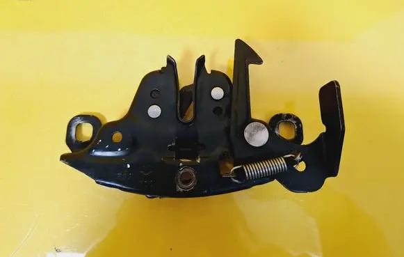 Nissan Micra Engine bonnet/hood lock/catch 
