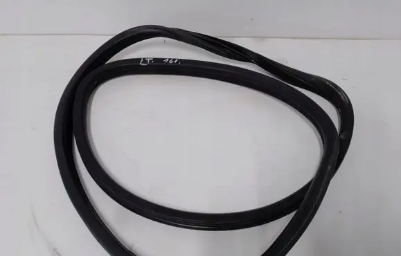 Citroen DS5 Rubber seal loading door 