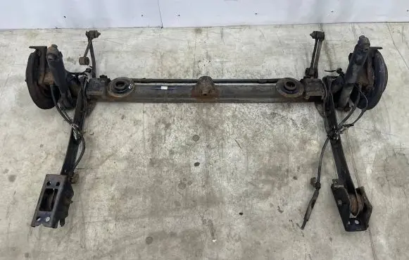 Chrysler PT Cruiser Rear axle beam 