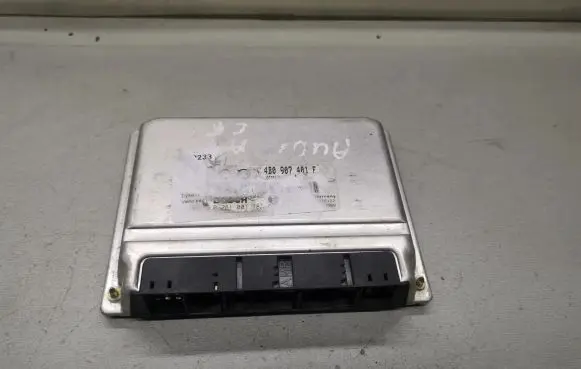 Audi A6 S6 C5 4B Engine control unit/module 4B0907401F 0281001781