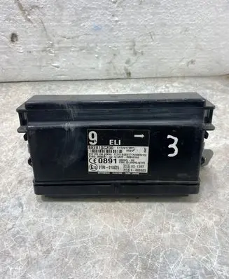 Subaru Impreza IV Comfort/convenience module 88281SC200