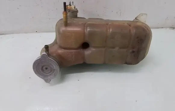 Mercedes-Benz E W124 Coolant expansion tank/reservoir 1245000649