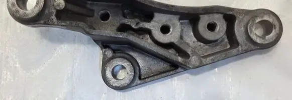 Opel Antara Engine mount bracket X00650