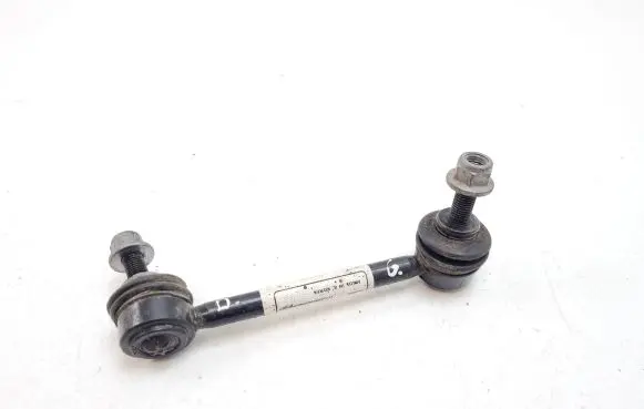 Tesla Model 3 Rear anti-roll bar/stabilizer link 104449600E