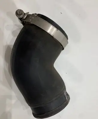 Intercooler hose/pipe