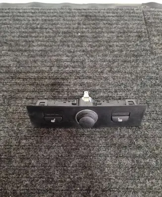 BMW X3 F25 Seat heating switch 9384805