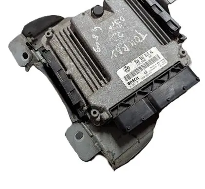 Volkswagen Touran I Engine control unit/module 03G906016AL 1039S03032 0281011450
