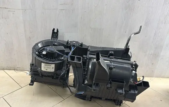 Jeep Compass Interior heater climate box assembly 55057213AA AA443160 AY2727005011