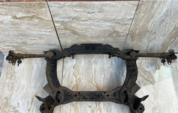 Jaguar XJ X351 Front subframe GW935019AB 1451852