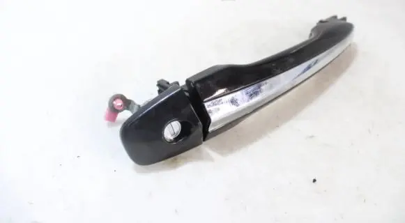 Front door exterior handle/bracket