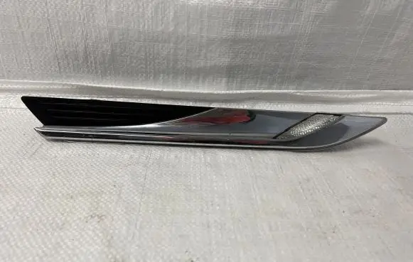 BMW 6 F06 Gran coupe Front fender indicator light 7221860