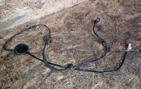 Mazda 2 ABS rear brake sensor DA7R4372Y