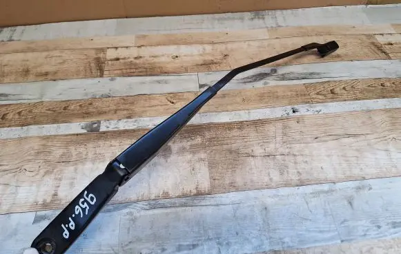 Volvo S80 Front wiper blade arm 30796036